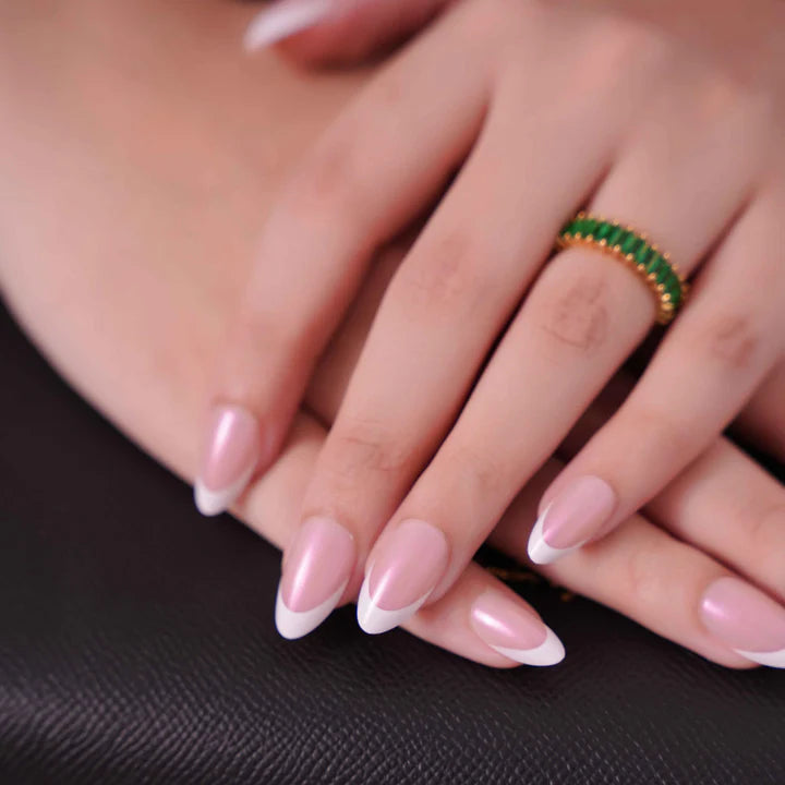 Dream Girl Glazed Press-On Nails